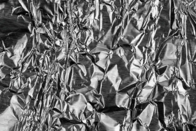 Folia aluminiowa w Twoim domu. Co warto o niej wiedzieć?